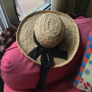 Straw hat