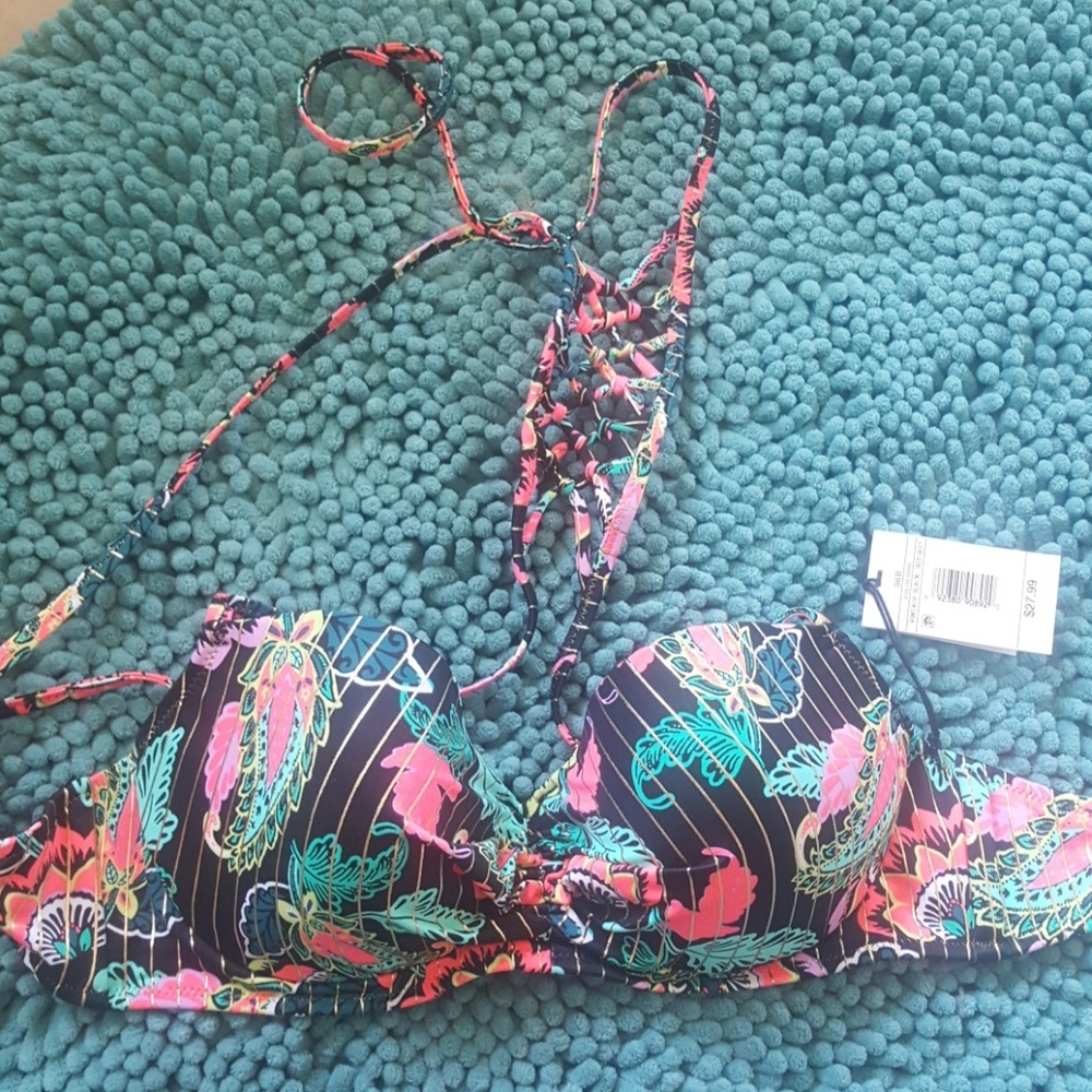 Bikini top floral,  negotiable price