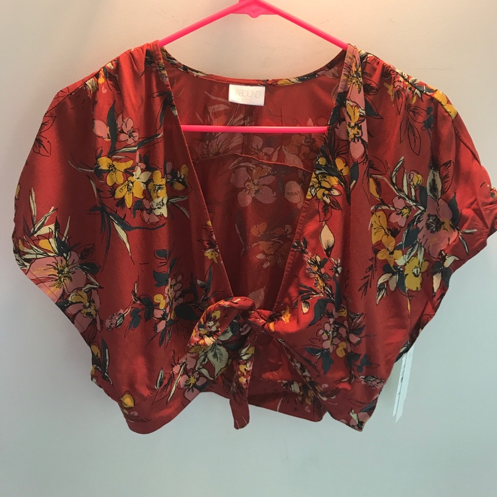 Crop top perfect for fall