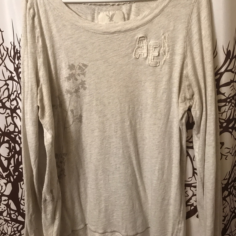 American Eagle long sleeve t-shirt