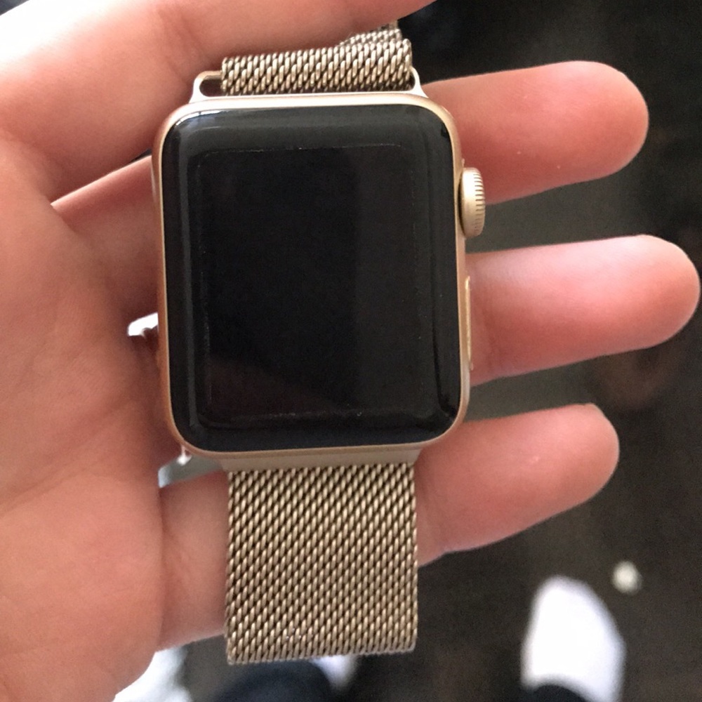Apple Watch and gold strap series 2