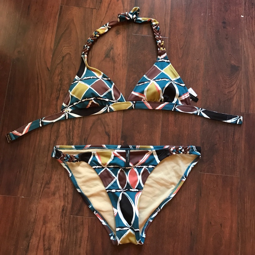 BCBGMAXAZRIA Rope Bikini XS top/M bottom $150