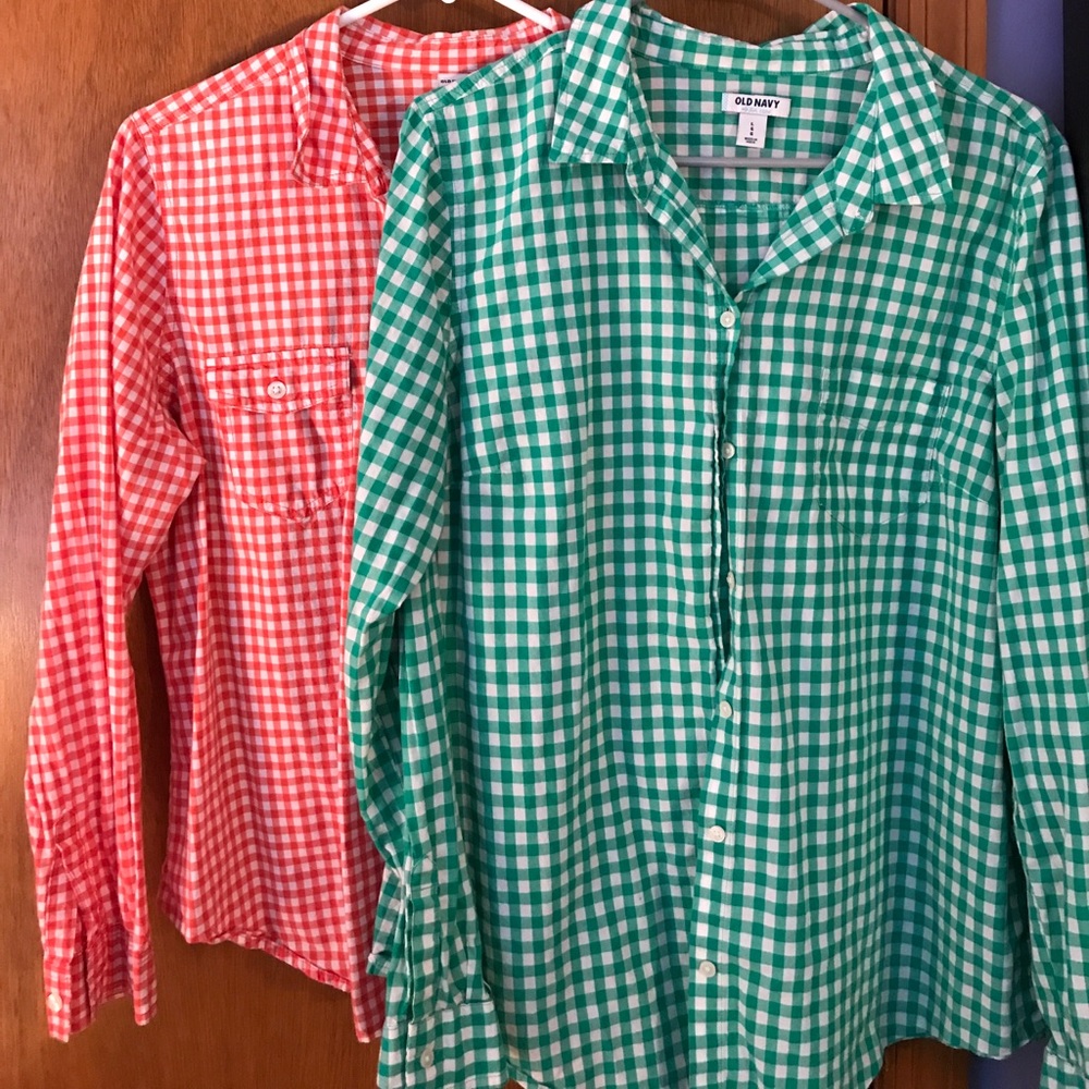 Lot of 2 Old Navy check print button up shirts