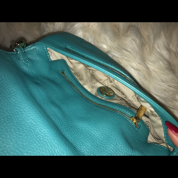 Tory burch turquoise bag - Picture 4 of 4