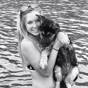 Meet your Posher, Karie