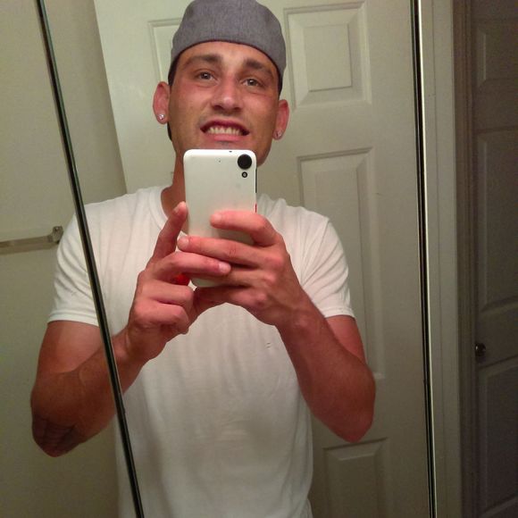 Meet your Posher, Aaron - Picture 1 of 1