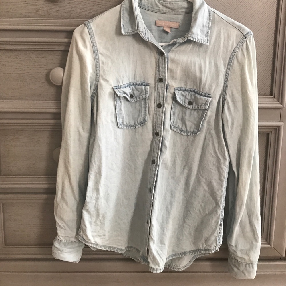 Banana Republic light wash denim button down