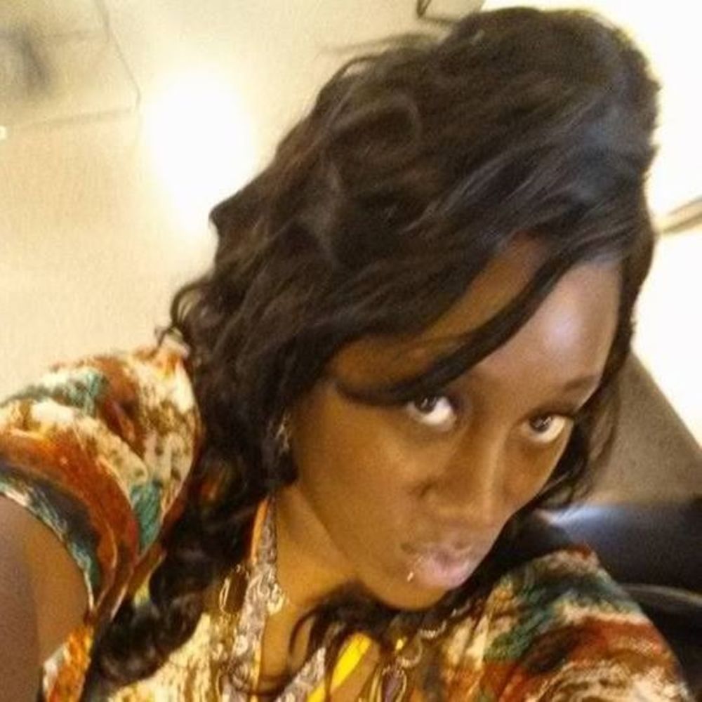 Meet your Posher, Cierra