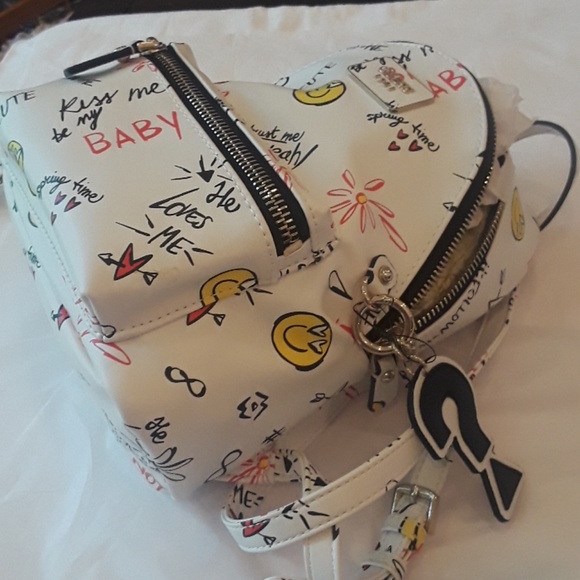 Guess Backpack NWT main image 8