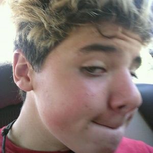 Meet your Posher, Dylan