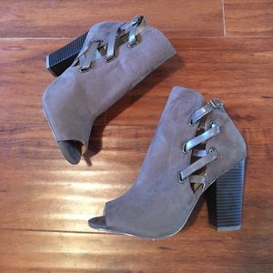 Lovely brand new booties