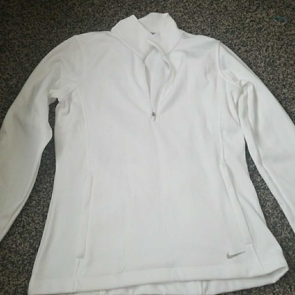 Nike pull over