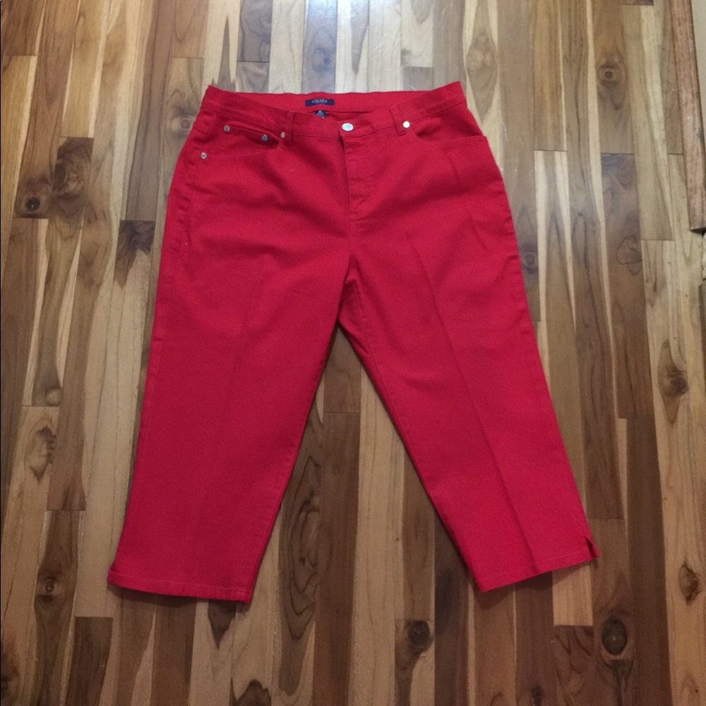 Red Chaps Capris Size 16