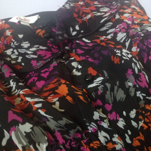 Candie's ruffled top - Picture 2 of 7