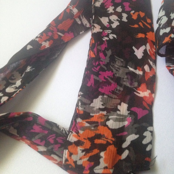 Candie's ruffled top - Picture 4 of 7