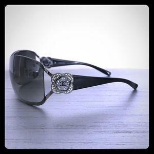 Chanel women's black sunglasses