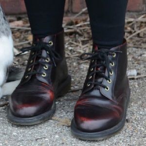 Doc Martens Emmeline boots