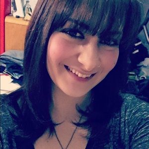 Meet your Posher, Rebecca