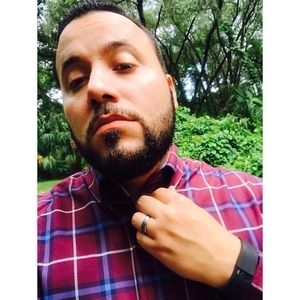 Meet your Posher, Raymond