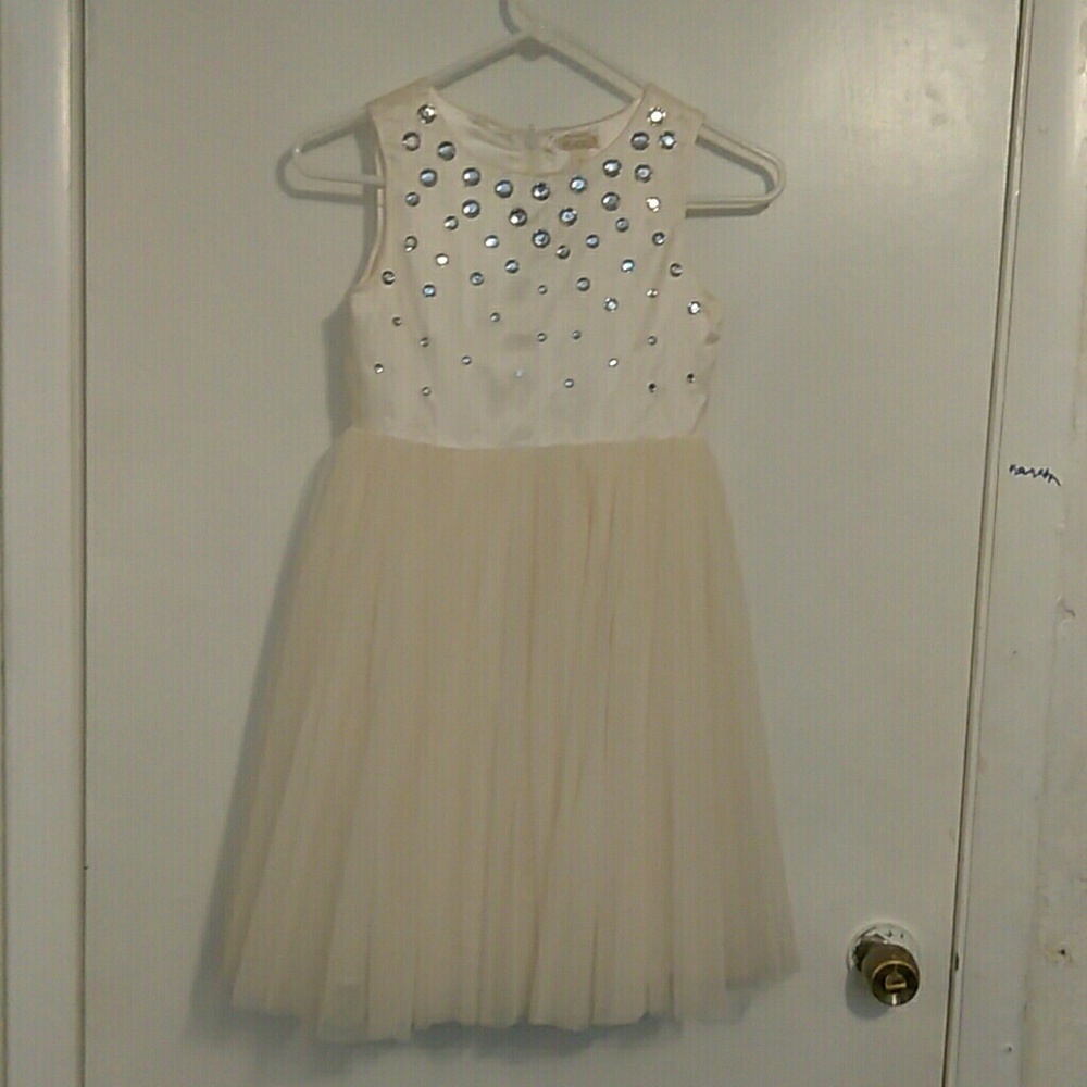 Girl dress