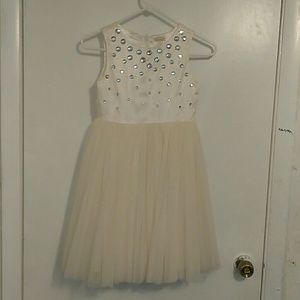 Girl dress