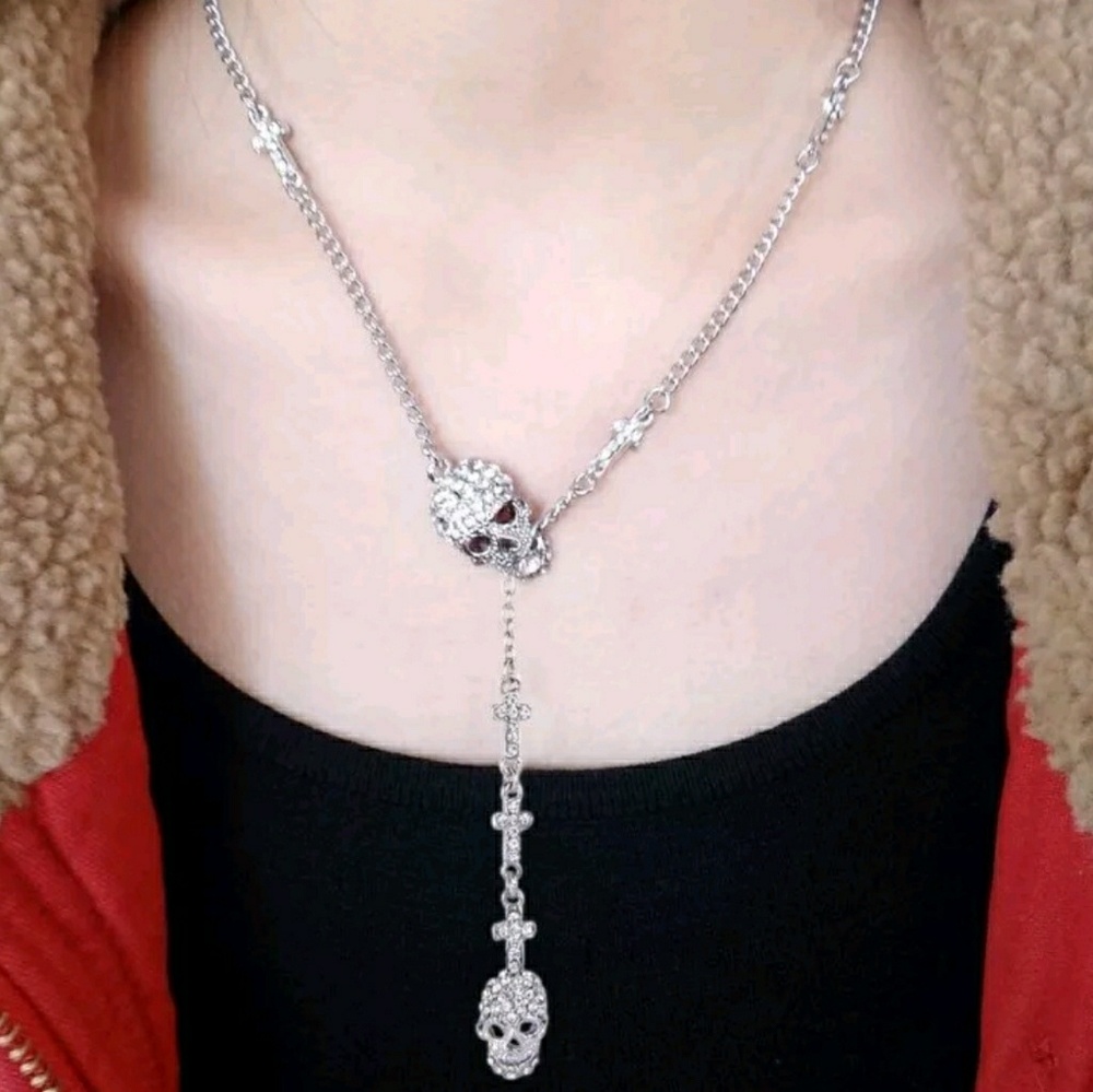 Brand new cross and skull necklace  for Halloween