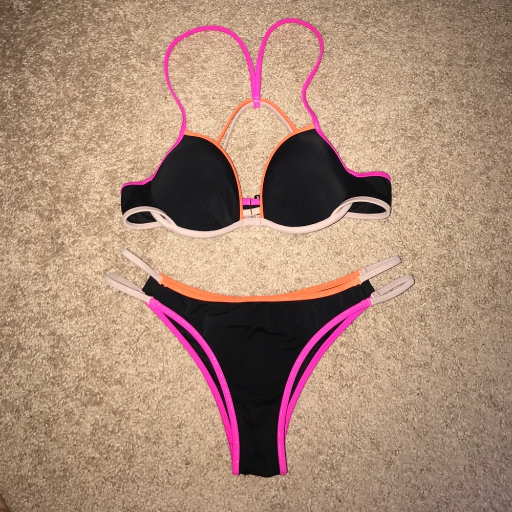 BEAUTIFUL VS BATHING SUIT💝