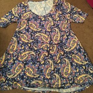LulaRoe Paisley perfect tee