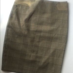 the limited - pencil skirt