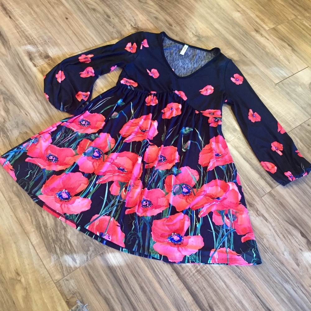 NWOT Vibrant Blooming Floral Dress