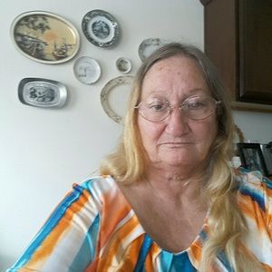 Meet your Posher, Carolyn