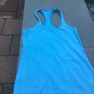 Lululemon tank