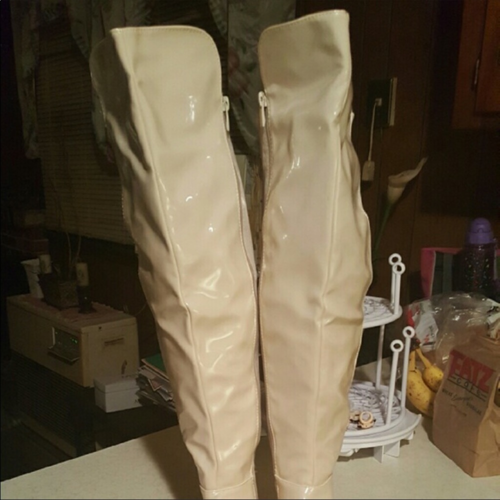 Over the knee boots 7.5