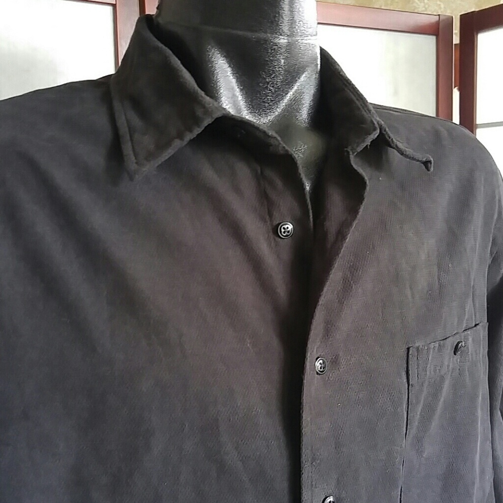 Shirt - Picture 2 of 5