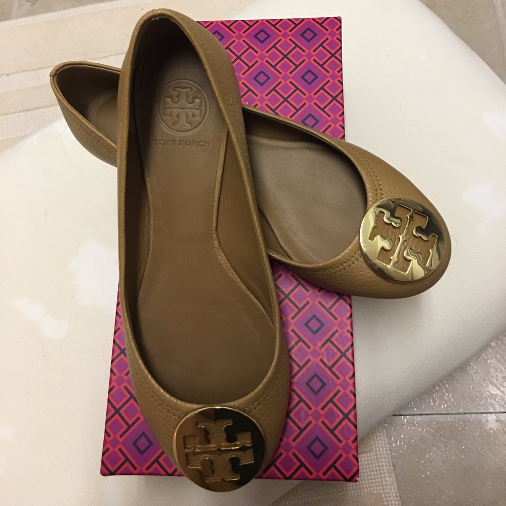 Size 7.5 Tan/Gold Tory Burch Reva Ballet Flat