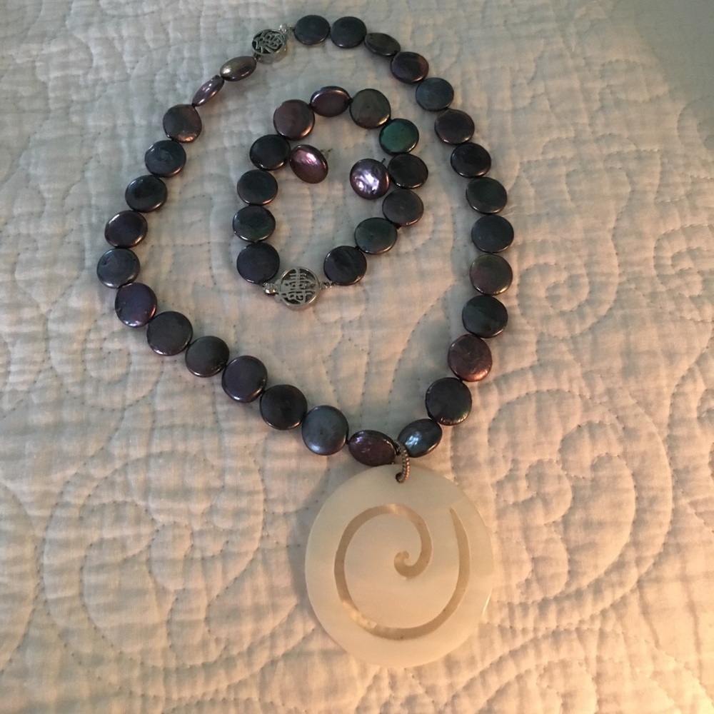 Pearls - Picture 4 of 4