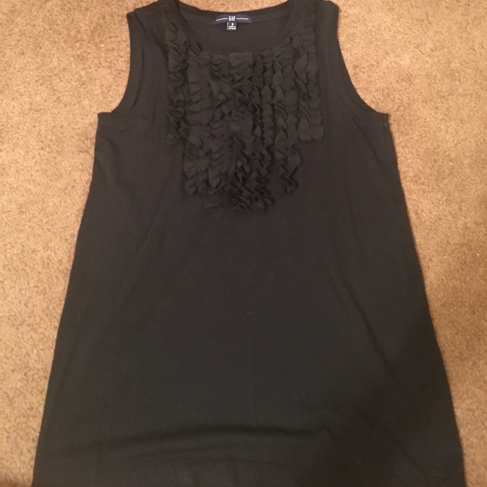 Black GAP tank top