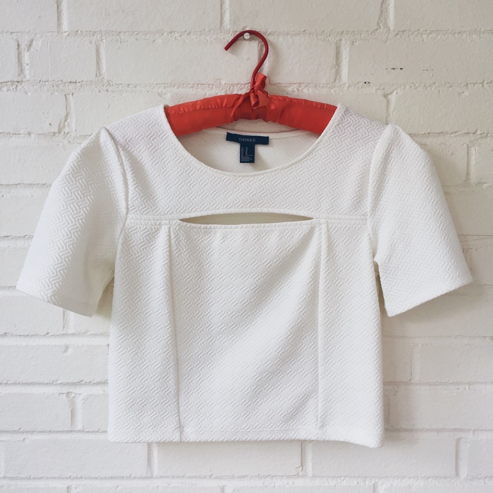 Structured Peekaboo Crop Top