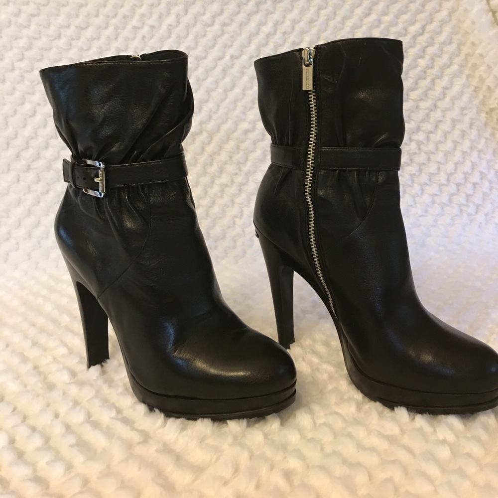 Sexy leather boots