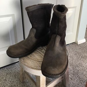 Men's Brown UGG Boots