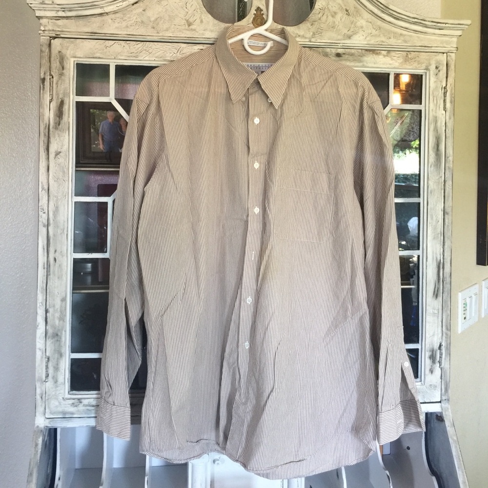 Long sleeve dress shirt