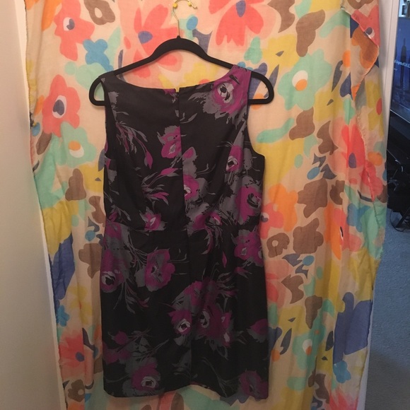 Banana Republic Flowered Dress 12 PETITE - Picture 4 of 4