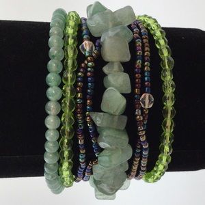 8 Strand Stretch Bracelet!