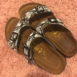 Black and White Floral "fancier" birks
