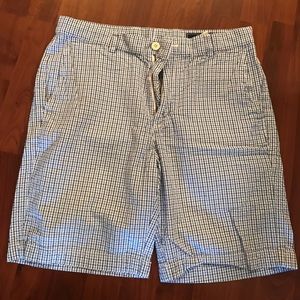 Vineyard Vines breaker shorts