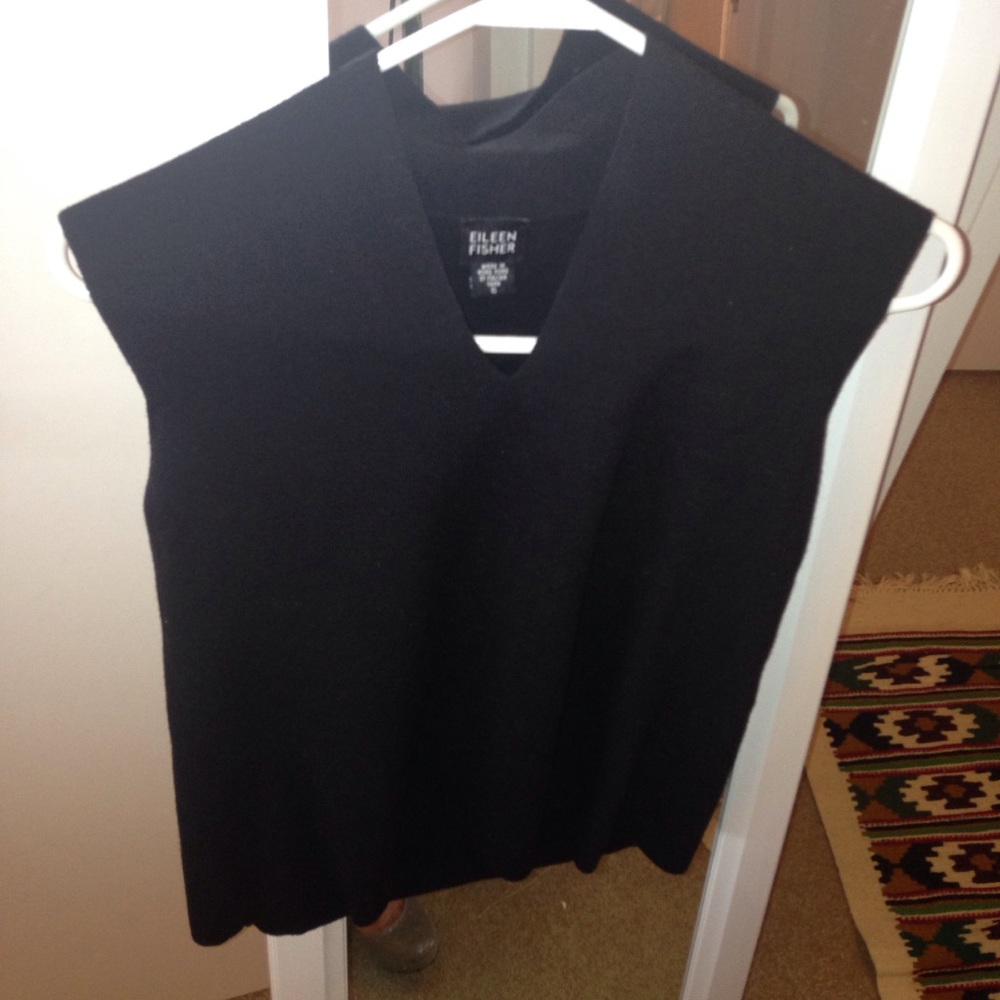 Eileen fisher 100% black wool tank/ sleeveless top