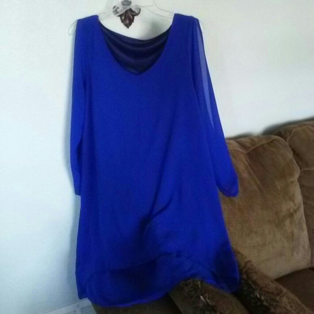 Royal blue mini dress w/ open sleeves