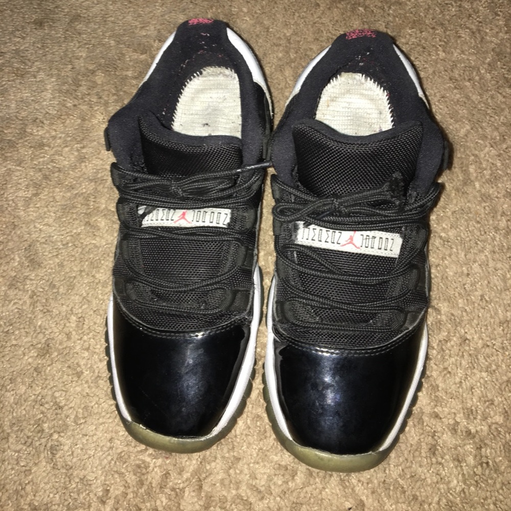 Jordan 11 lows