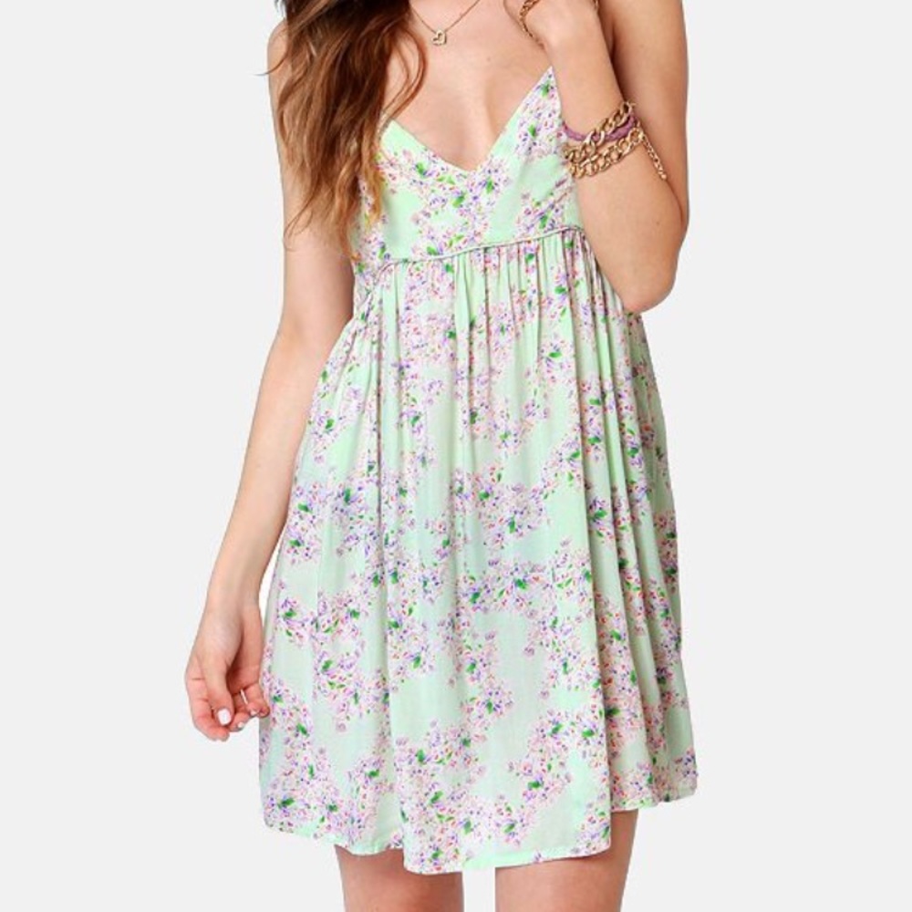 O'Neill sundress light green floral small