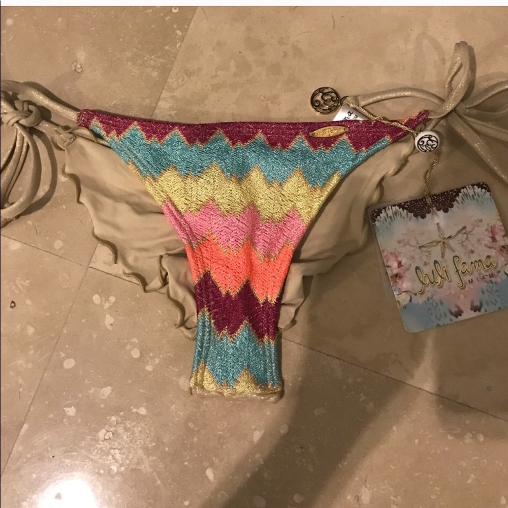 Luli fama la fama bottom - small